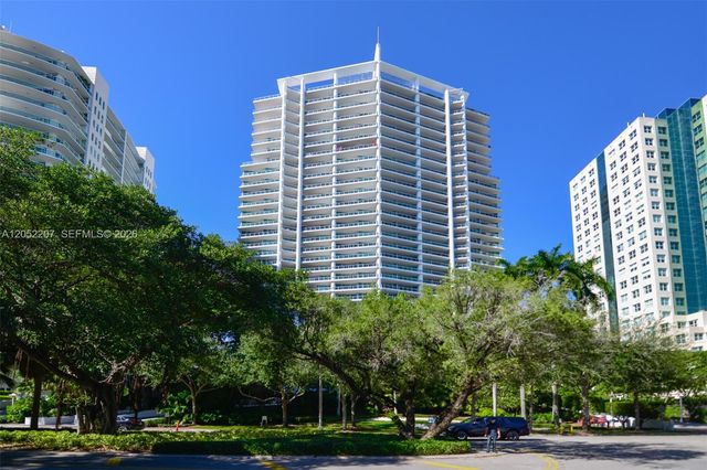 2627 S Bayshore Dr 604, Miami, FL 33133
