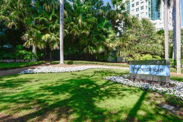 2627 S Bayshore Dr 604, Miami, FL 33133