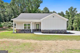 404 W Boyd Road, Hogansville, GA 30230