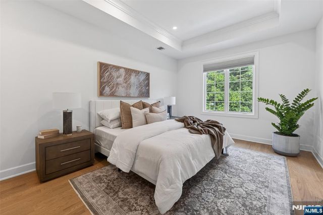 22 Gabriel Court 22, Paramus, NJ 07652