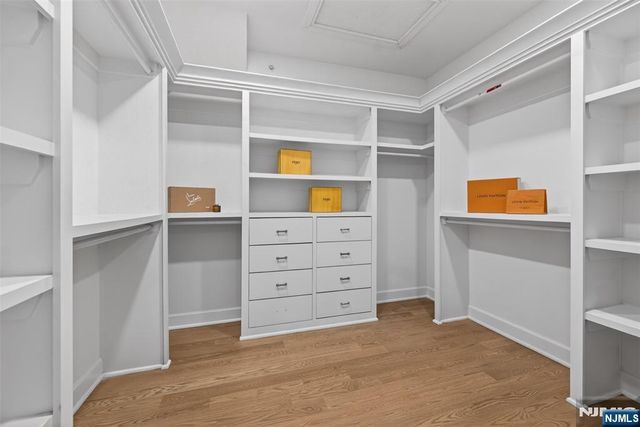 22 Gabriel Court 22, Paramus, NJ 07652