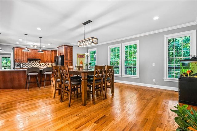 1816 Yorkshire Drive, Woodstock, GA 30189