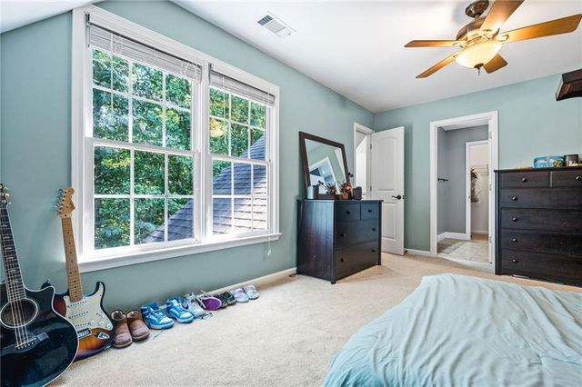 1816 Yorkshire Drive, Woodstock, GA 30189