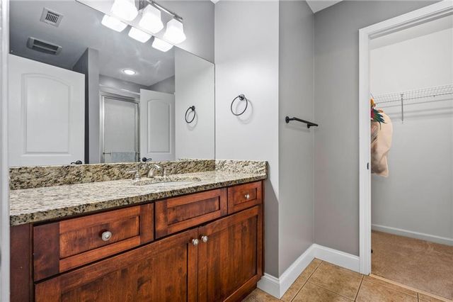 1816 Yorkshire Drive, Woodstock, GA 30189