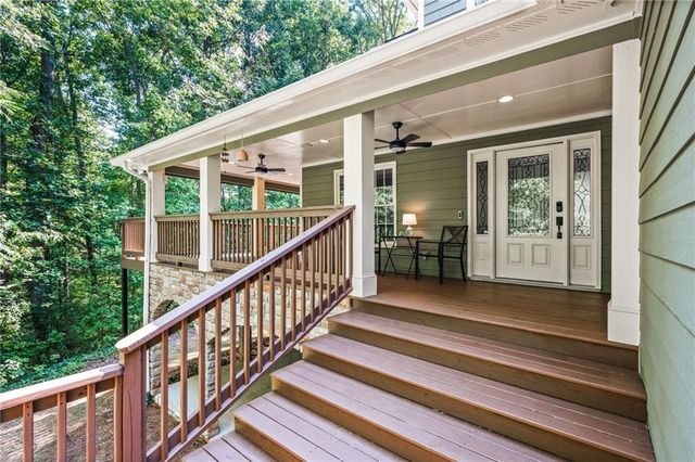 1816 Yorkshire Drive, Woodstock, GA 30189