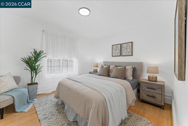 1538 Russell St, Berkeley, CA 94703