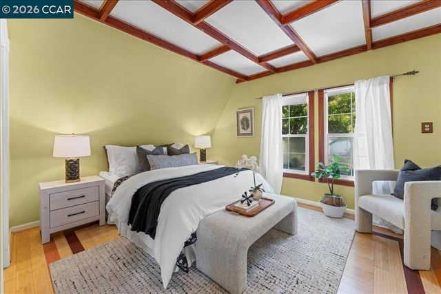 1538 Russell St, Berkeley, CA 94703