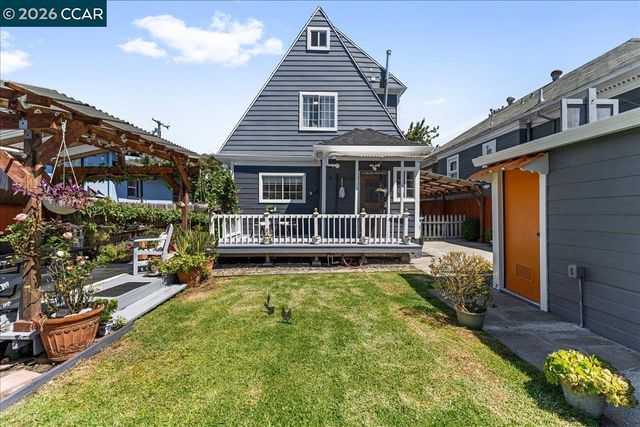 1538 Russell St, Berkeley, CA 94703