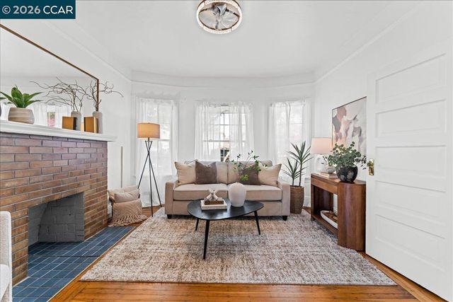 1538 Russell St, Berkeley, CA 94703