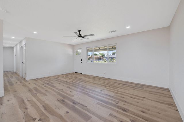 9561 Garden Drive, Hanford, CA 93230
