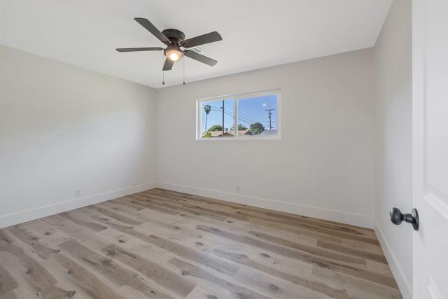9561 Garden Drive, Hanford, CA 93230