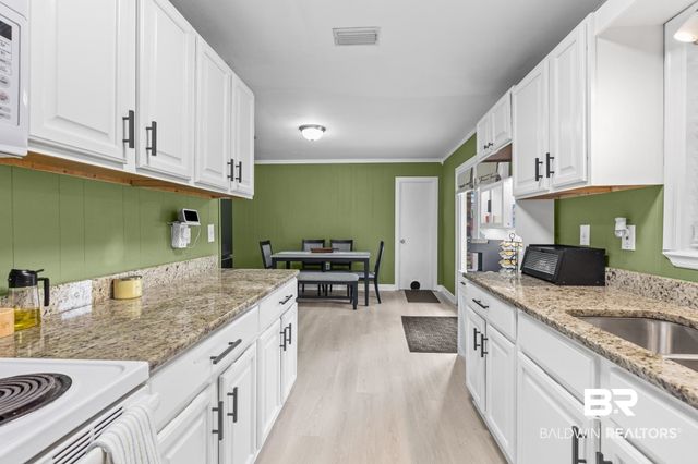 4305 Kwajalein Drive, Mobile, AL 36609