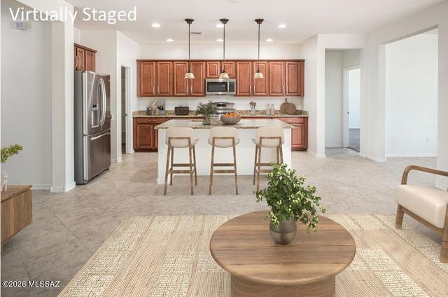 379 E Honey Bee Preserve Way, Oro Valley, AZ 85755