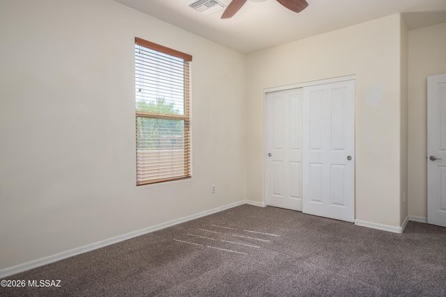 379 E Honey Bee Preserve Way, Oro Valley, AZ 85755