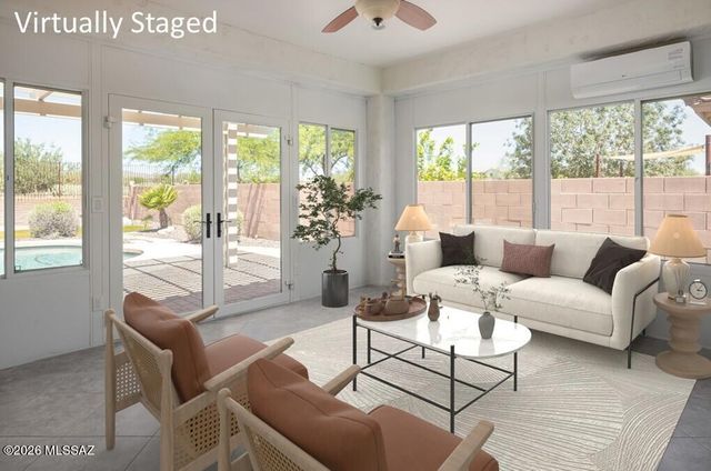 379 E Honey Bee Preserve Way, Oro Valley, AZ 85755