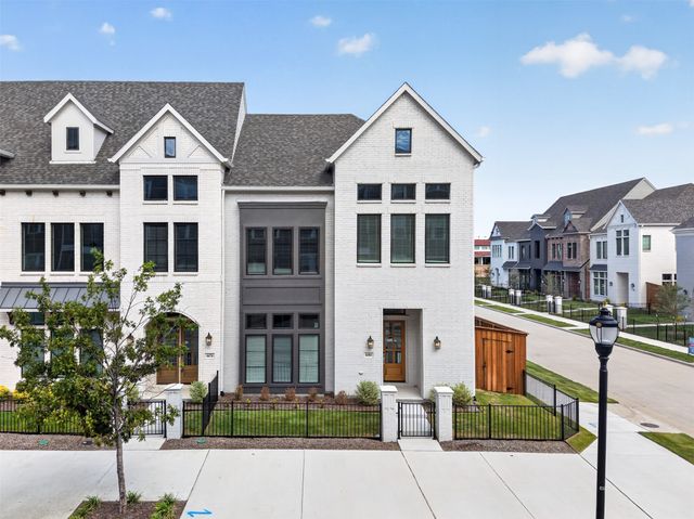 4484 Burge Avenue, Frisco, TX 75033