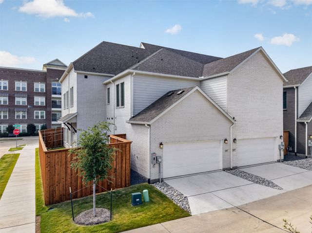 4484 Burge Avenue, Frisco, TX 75033