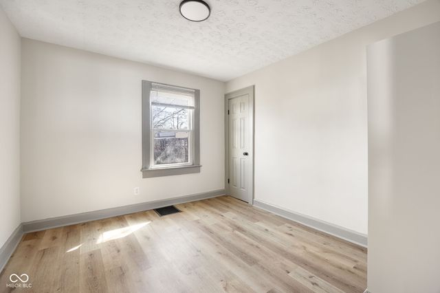 729 N Euclid Avenue, Indianapolis, IN 46201