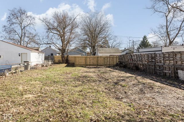 729 N Euclid Avenue, Indianapolis, IN 46201