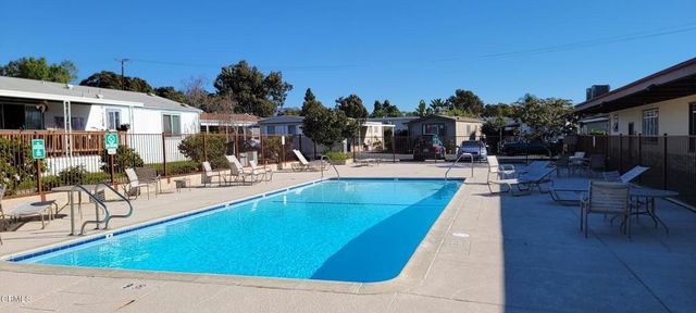 7465 Hollister 423, Goleta, CA 93117