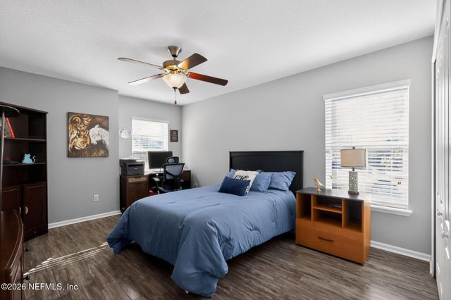 2720 SALT LAKE Drive, Jacksonville, FL 32211