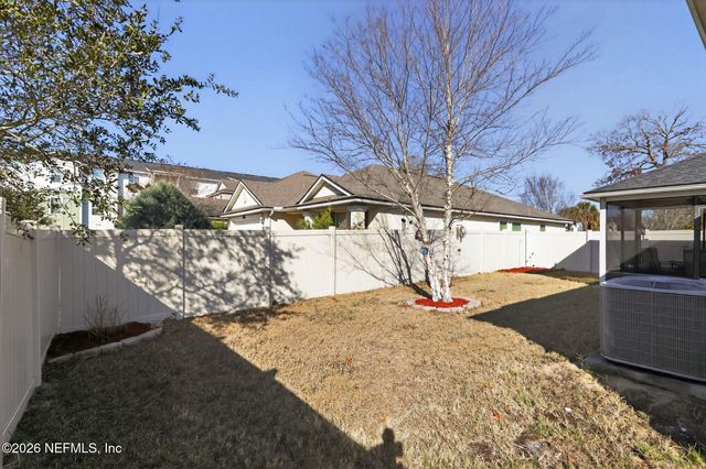 2720 SALT LAKE Drive, Jacksonville, FL 32211