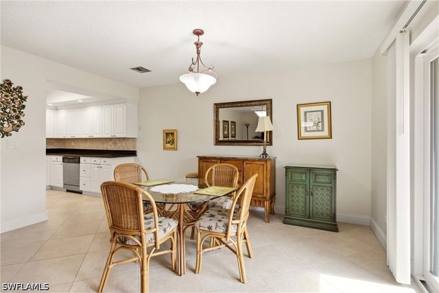 180 Harrison RD 3, Naples, FL 34112
