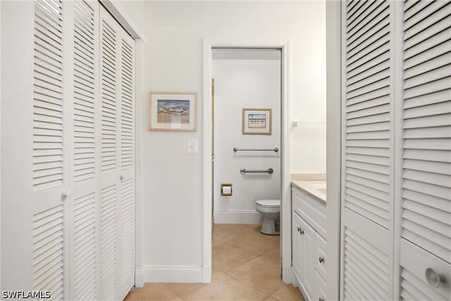 180 Harrison RD 3, Naples, FL 34112