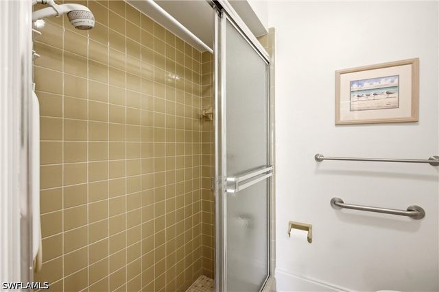 180 Harrison RD 3, Naples, FL 34112
