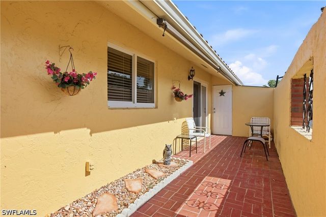 180 Harrison RD 3, Naples, FL 34112