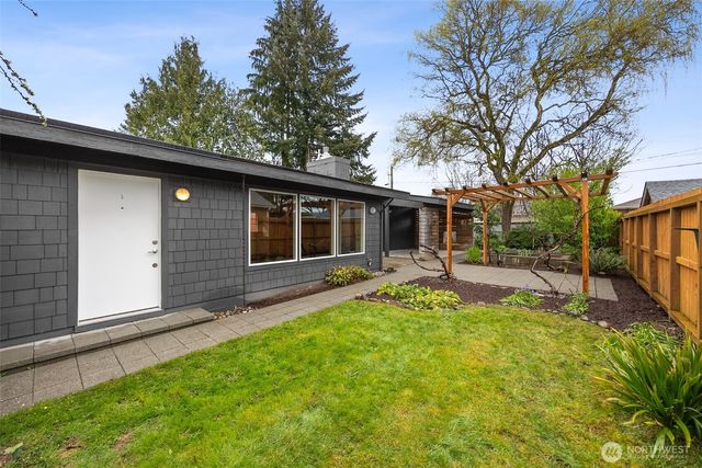 314 Foote Street NW, Olympia, WA 98502