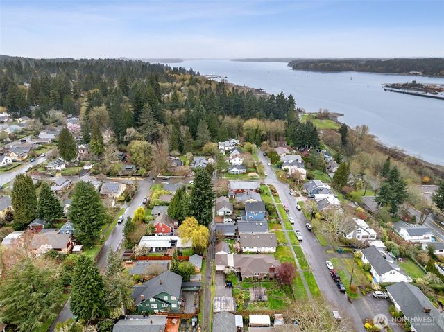 314 Foote Street NW, Olympia, WA 98502