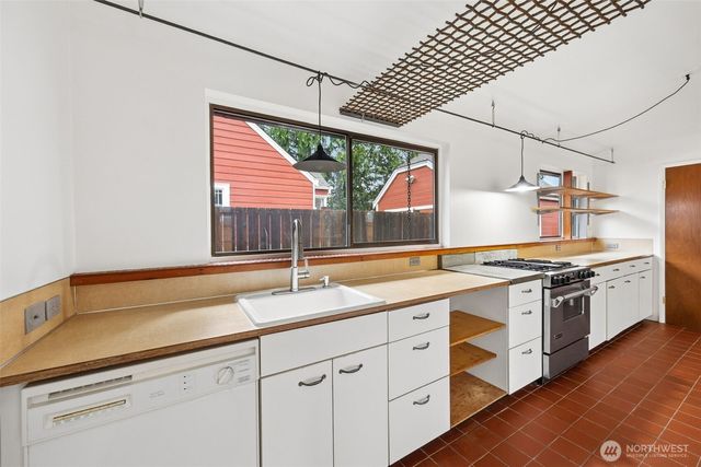 314 Foote Street NW, Olympia, WA 98502