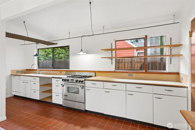 314 Foote Street NW, Olympia, WA 98502