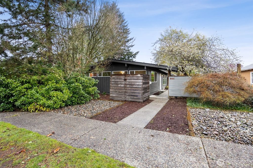 314 Foote Street NW, Olympia, WA 98502