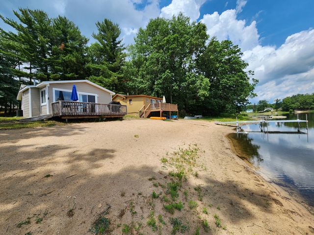 9523-25 Terry Street, Lake, MI 48632