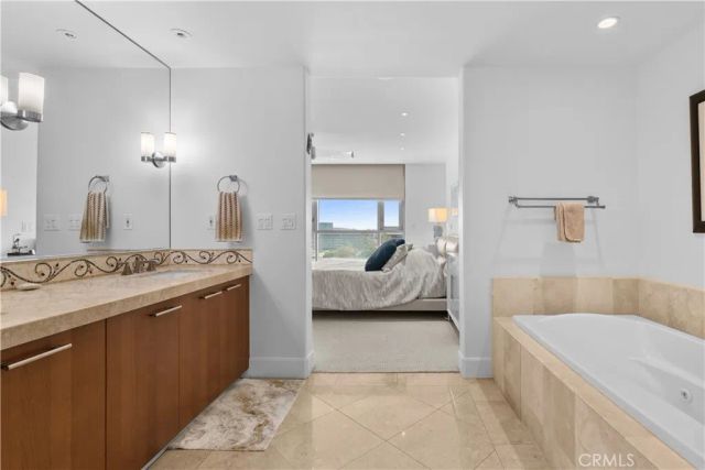 5104 Scholarship, Irvine, CA 92612