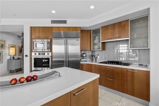 5104 Scholarship, Irvine, CA 92612