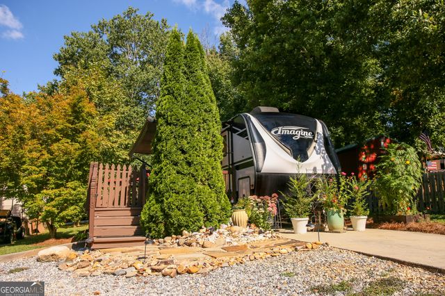 418 Elkmont Trail, Cleveland, GA 30528