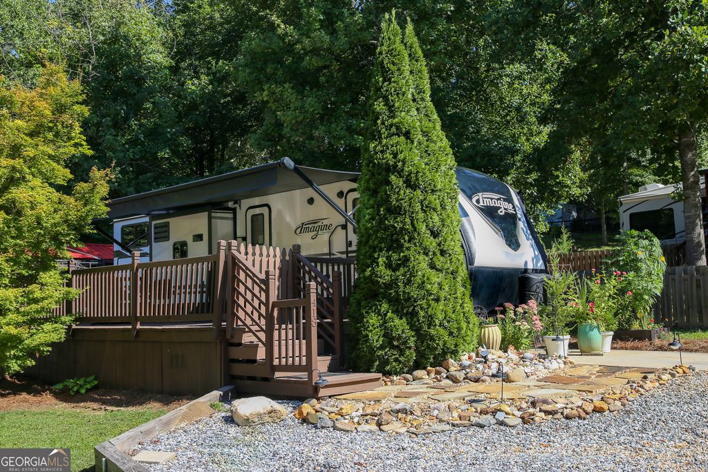 418 Elkmont Trail, Cleveland, GA 30528