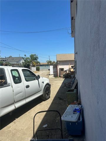 400 N Central Avenue, Compton, CA 90220