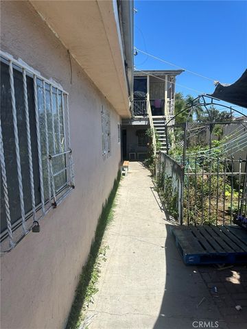 400 N Central Avenue, Compton, CA 90220
