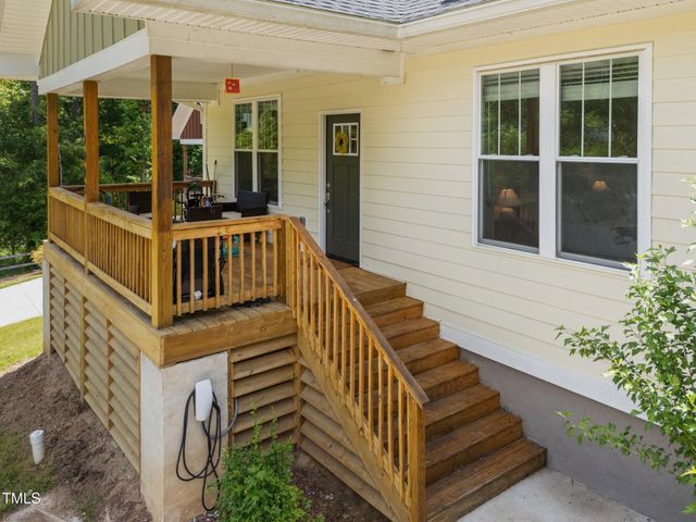 2003 Wa Wa Avenue, Durham, NC 27707