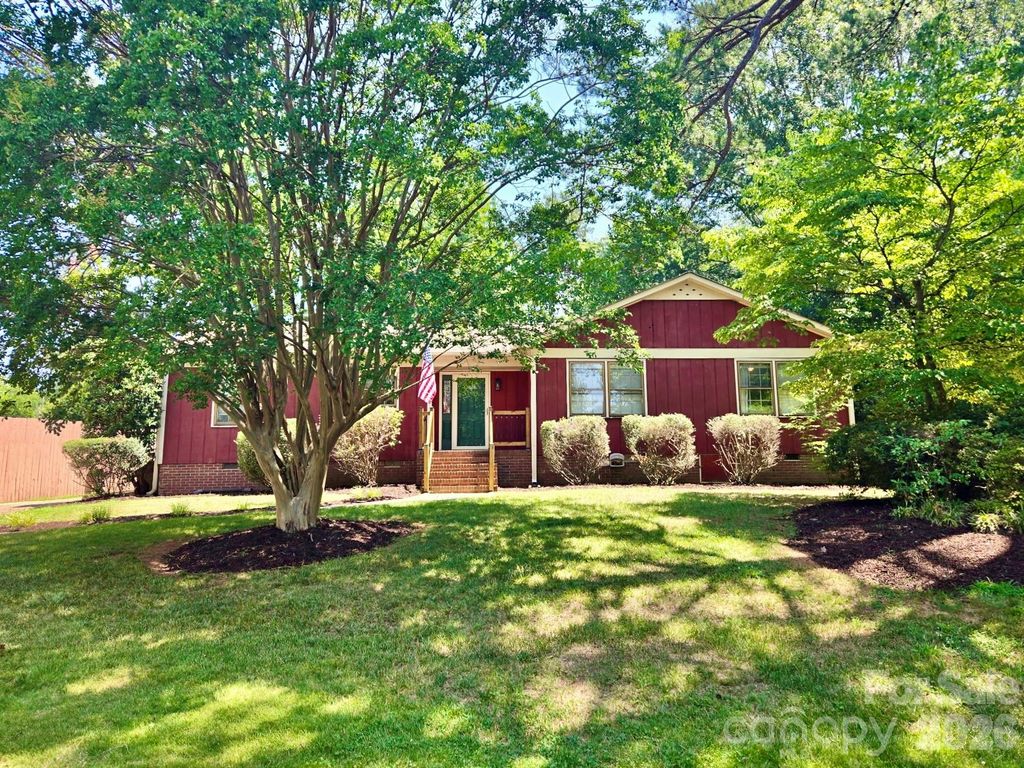 1620 Windyrush Lane, Gastonia, NC 28054