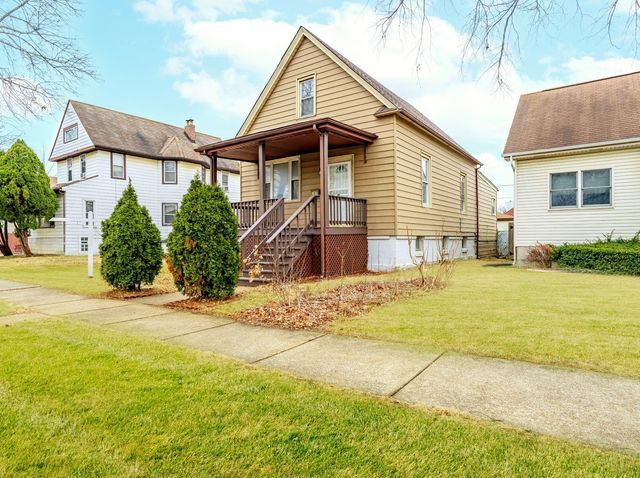 30 Washington Avenue, La Grange, IL 60525