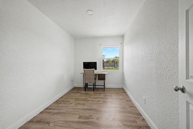 6315 E DELCOA Avenue, Scottsdale, AZ 85254
