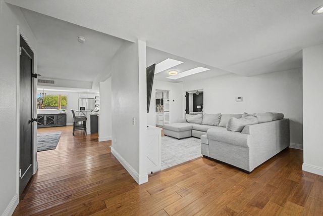 6315 E DELCOA Avenue, Scottsdale, AZ 85254