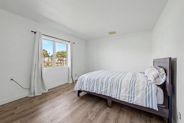 6315 E DELCOA Avenue, Scottsdale, AZ 85254