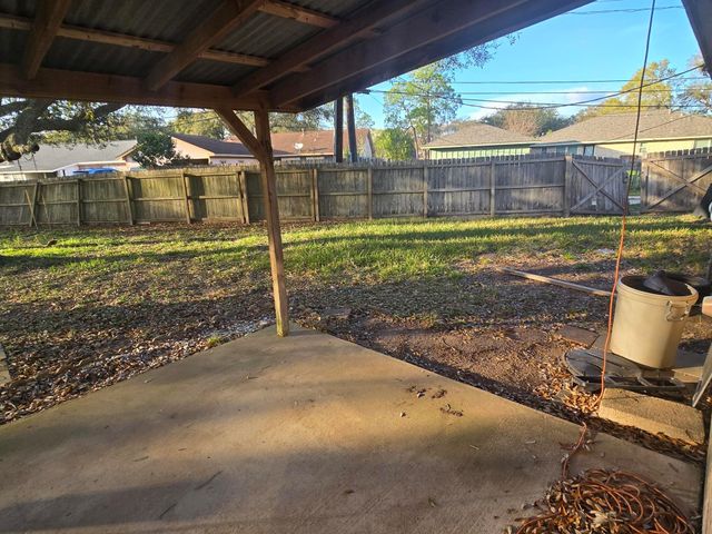 3825 Avenue R, Rosenberg, TX 77471