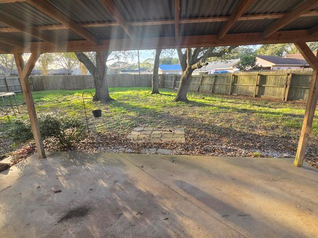 3825 Avenue R, Rosenberg, TX 77471